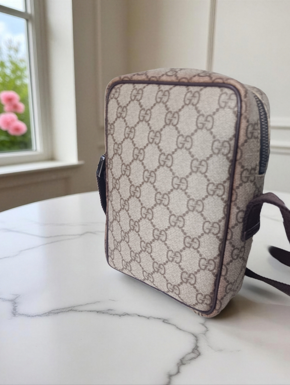 Gucci GG Supreme Canvas Messenger Bag Brown Leather Crossbody ✨ - Picture 11 of 16